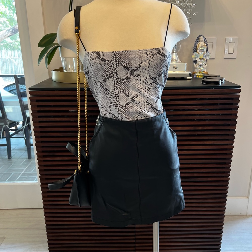 Leather mini skirt black L (true size)